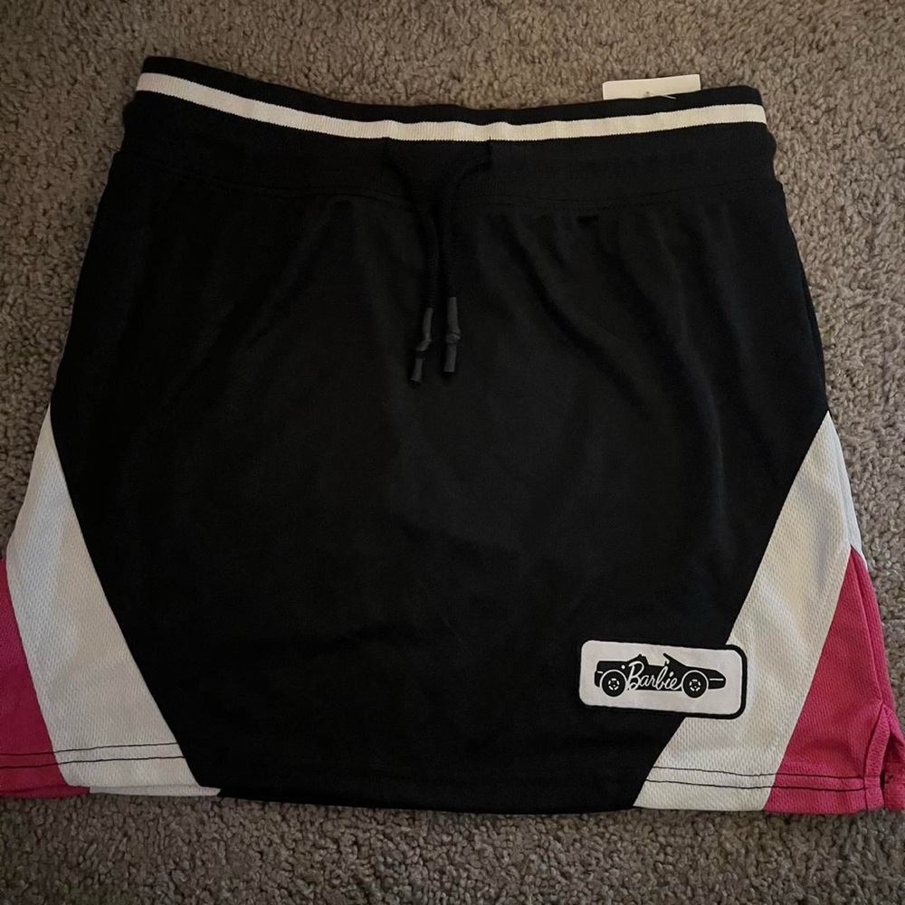 Barbie Black and Pink Athletic Skirt